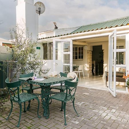 Langebaan Kite Cottages Екстер'єр фото