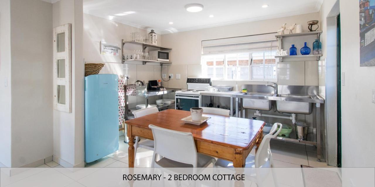 Langebaan Kite Cottages Екстер'єр фото