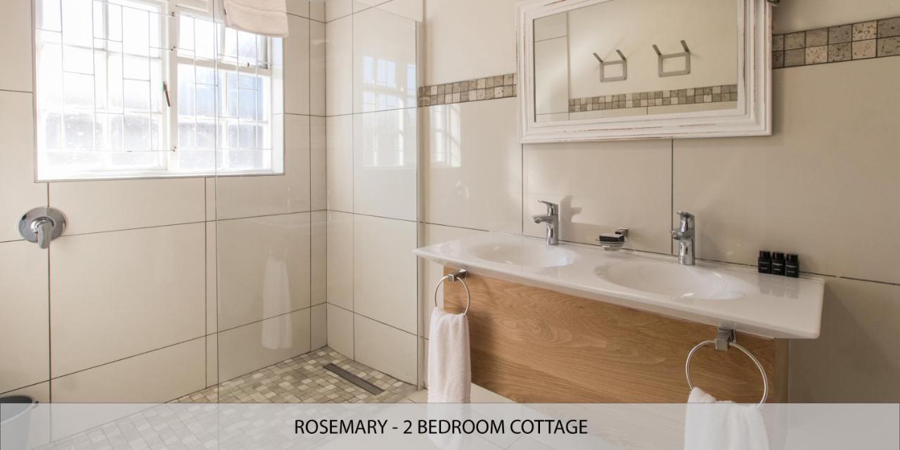 Langebaan Kite Cottages Екстер'єр фото